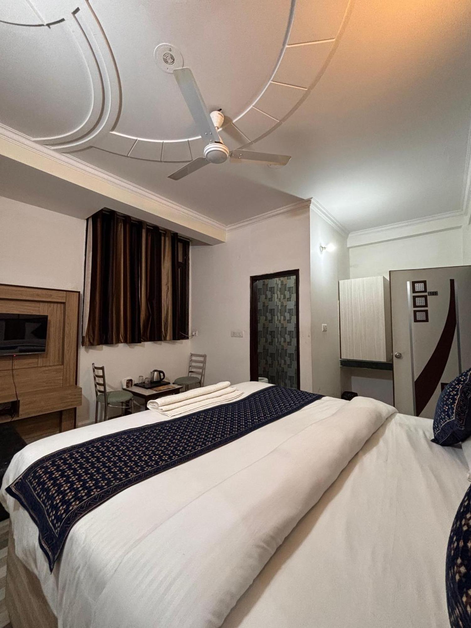 Clink Airport Stay -New Delhi Nova Deli Exterior foto