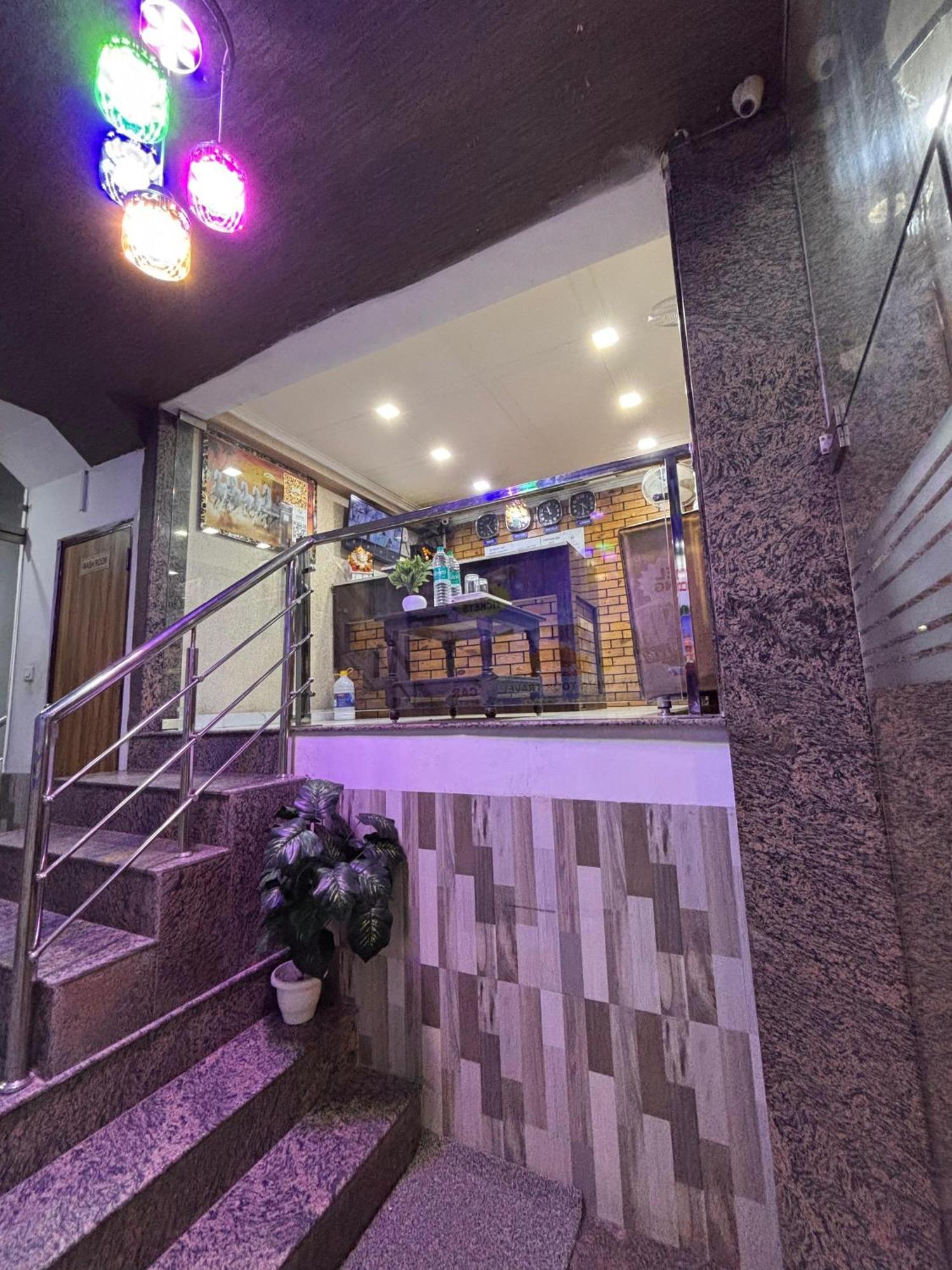 Clink Airport Stay -New Delhi Nova Deli Exterior foto
